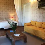 Chateau De Panloy - D'hote 3*