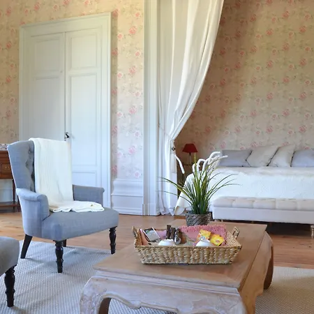 Chateau De Panloy - D'hote 3*