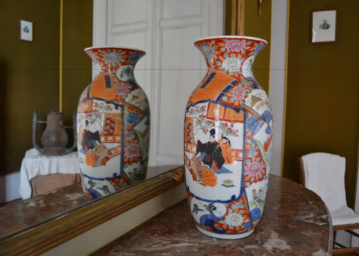 Couette-café Château De Panloy 3*