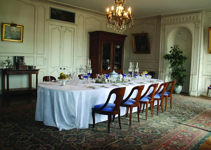 Alojamento de Acomodação e Pequeno-almoço Chateau De Panloy