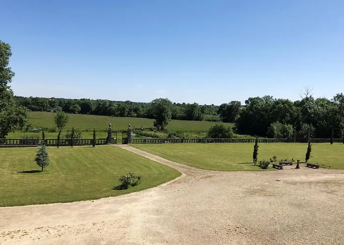 Couette-café Château De Panloy Port-dʼEnvaux